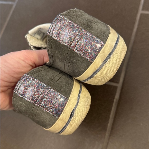 Golden Goose Olive Sneakers - size 38 - Picture 6 of 8